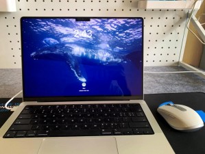 中国 MACBOOKPRO 高清在线观看：为什么你还在忍受低画质？如何享受极致视觉体验？